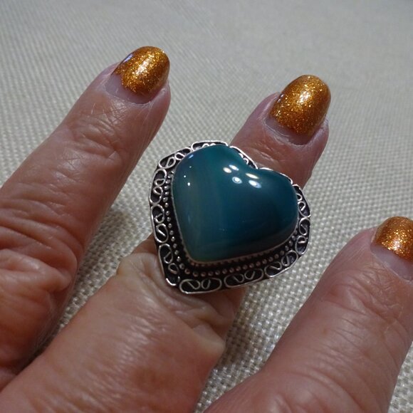 Gorgeous GREEN BOTSWANA AGATE Heart Handmade Ring Size 7 #650C - Picture 3 of 3